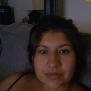 Meet your Posher, Dalia